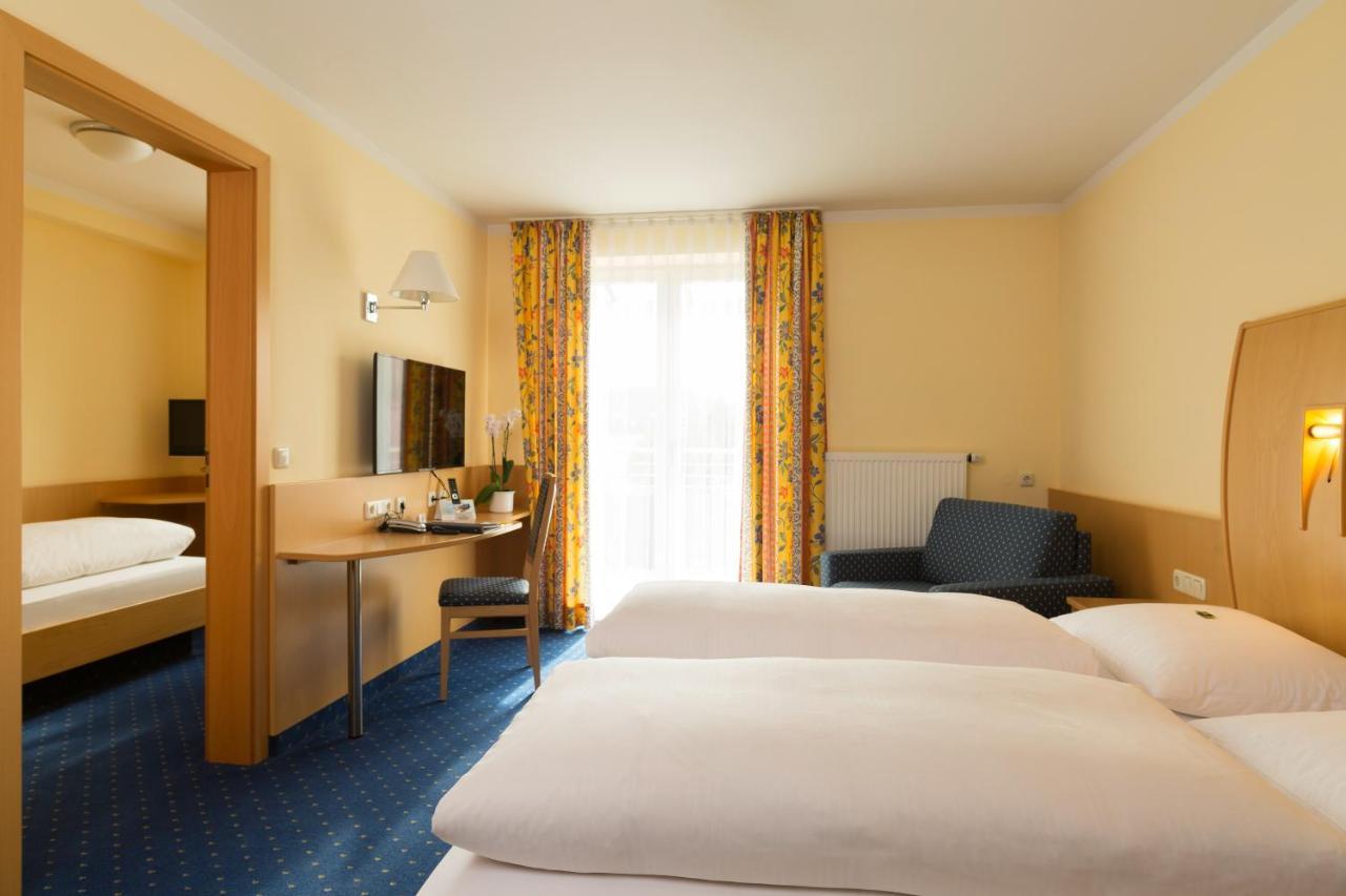 Landhotel Huberhof Allershausen Dış mekan fotoğraf